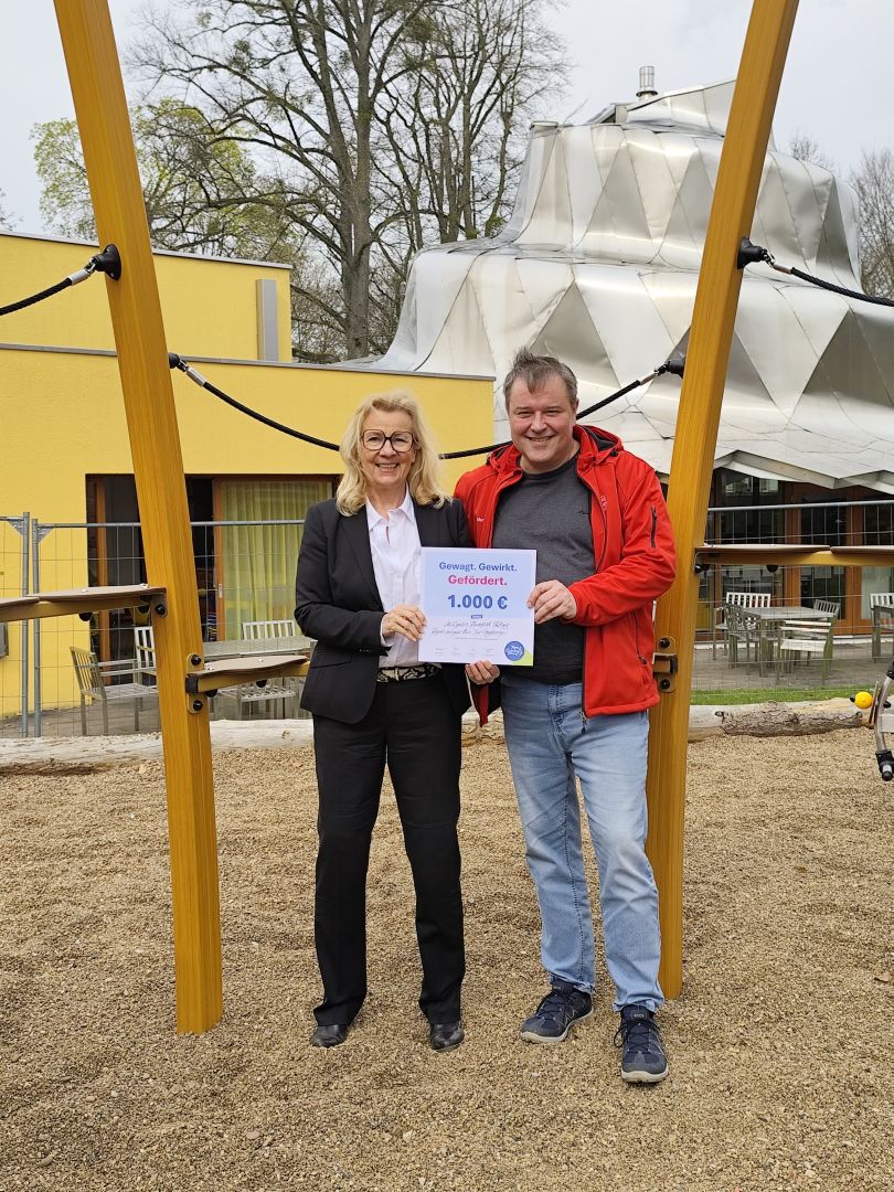 1.000 € für Lebensfreude in schweren Zeiten