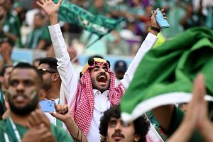 2034 in Saudi-Arabien: Wie der Fußball zur politischen Bühne wird