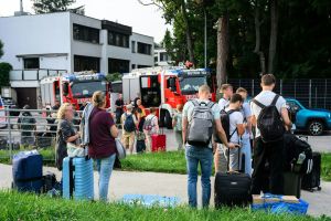 400 ICE-Passagiere aus Tunnel bei Wien gerettet