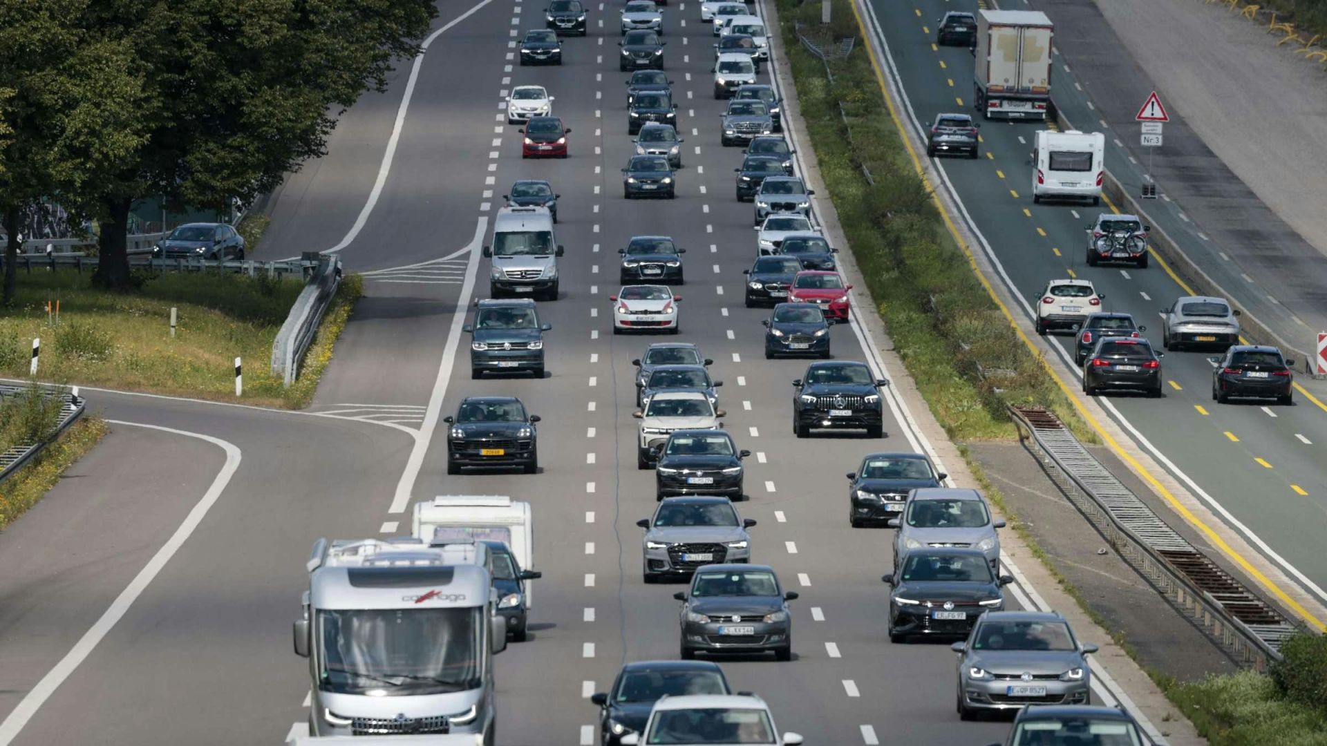 500-Milliarden-Sondervermögen ohne Wirkung – Kein Cent für neue Straßen