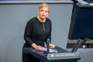 80. Jahrestag Ende Zweiter Weltkrieg – Bundestag
