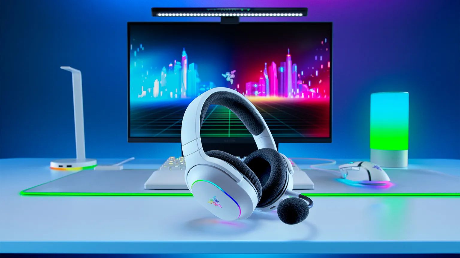 Licht trifft Klang – Das Razer Barracuda X Chroma Gaming Headset im Test