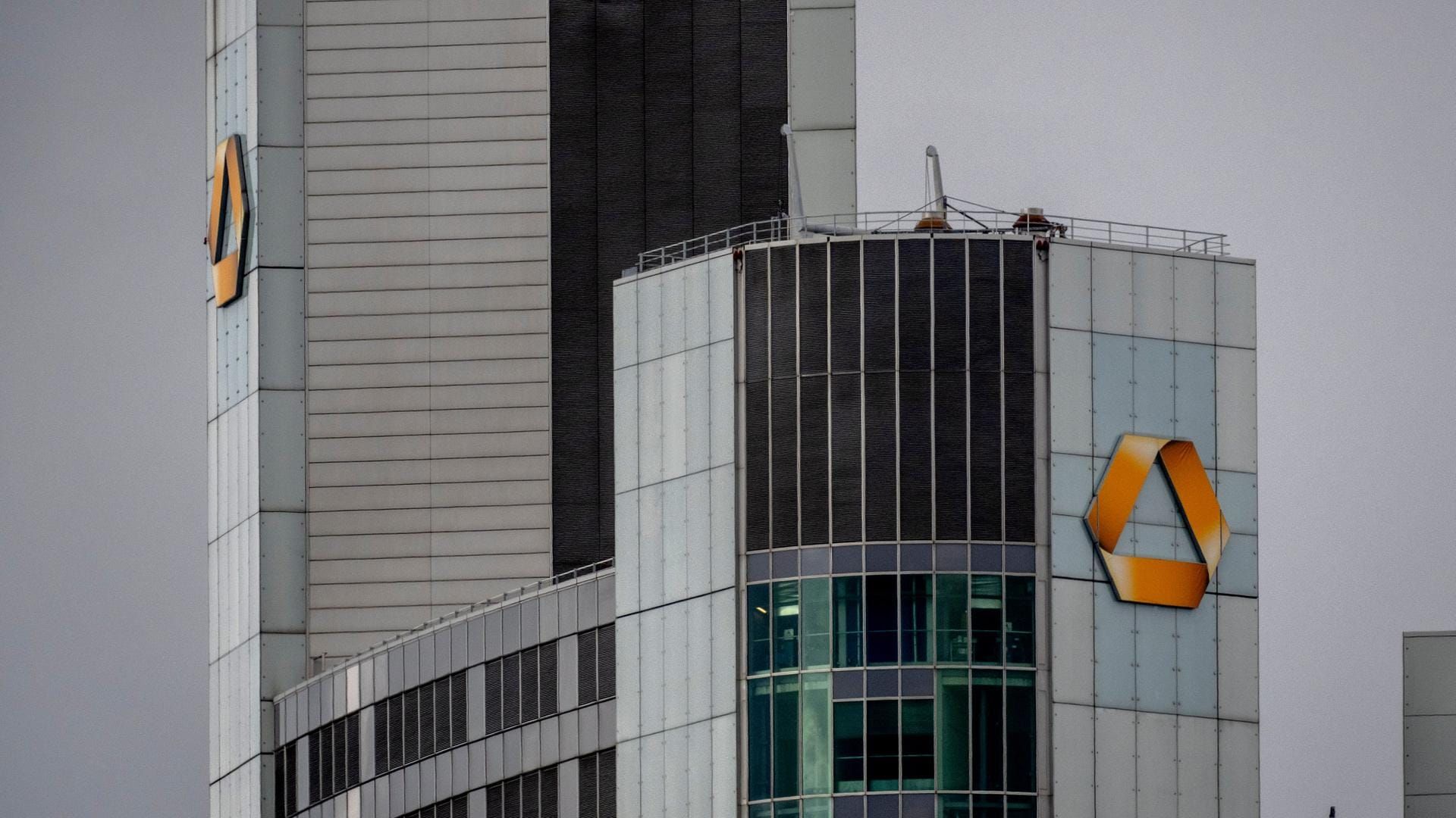 Orlopp attackiert UniCredit: „Bis heute tappen wir im Dunkeln, was sie eigentlich wollen"