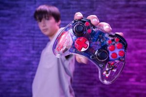 Stylischer Spaß für Sonic-Fans: Der neue Shadow Space Colony ARK Controller von Turtle Beach und PDP