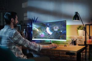 Der Philips Evnia 34M2C5501A: Für alle, die mehr von einem Gaming-Monitor erwarten