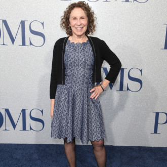 Rhea Perlman