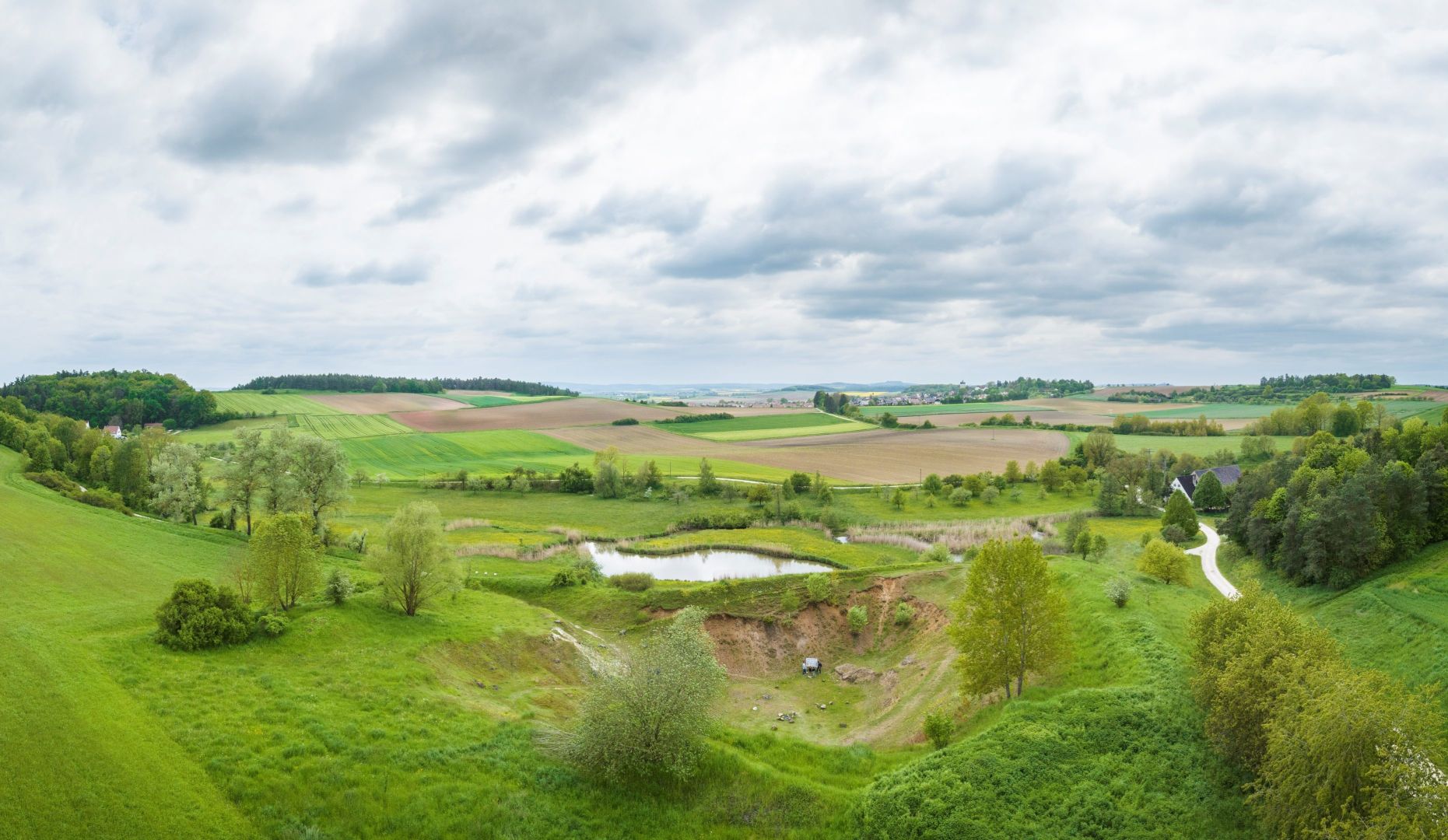 Am Sonntag, 22. März, dem internationalen Weltwassertag, lädt Geoparkführer Paul Wunderle zu einer offenen Führung durch das Mauchtal und zu den Geotopen am Klosterberg ein