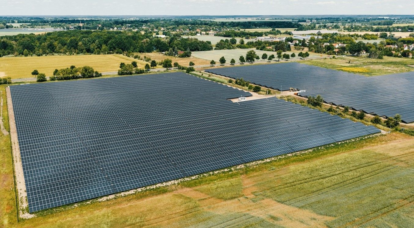 Ampyr Solar Europe: Vollständige Inbetriebnahme des Photovoltaik-Clusters in Gorgast und Manschnow