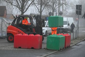 Anschlag in Magdeburg - Weihnachtsmarkt wird abgebaut