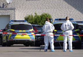 Autofahrer flieht vor Kontrolle und wird angeschossen