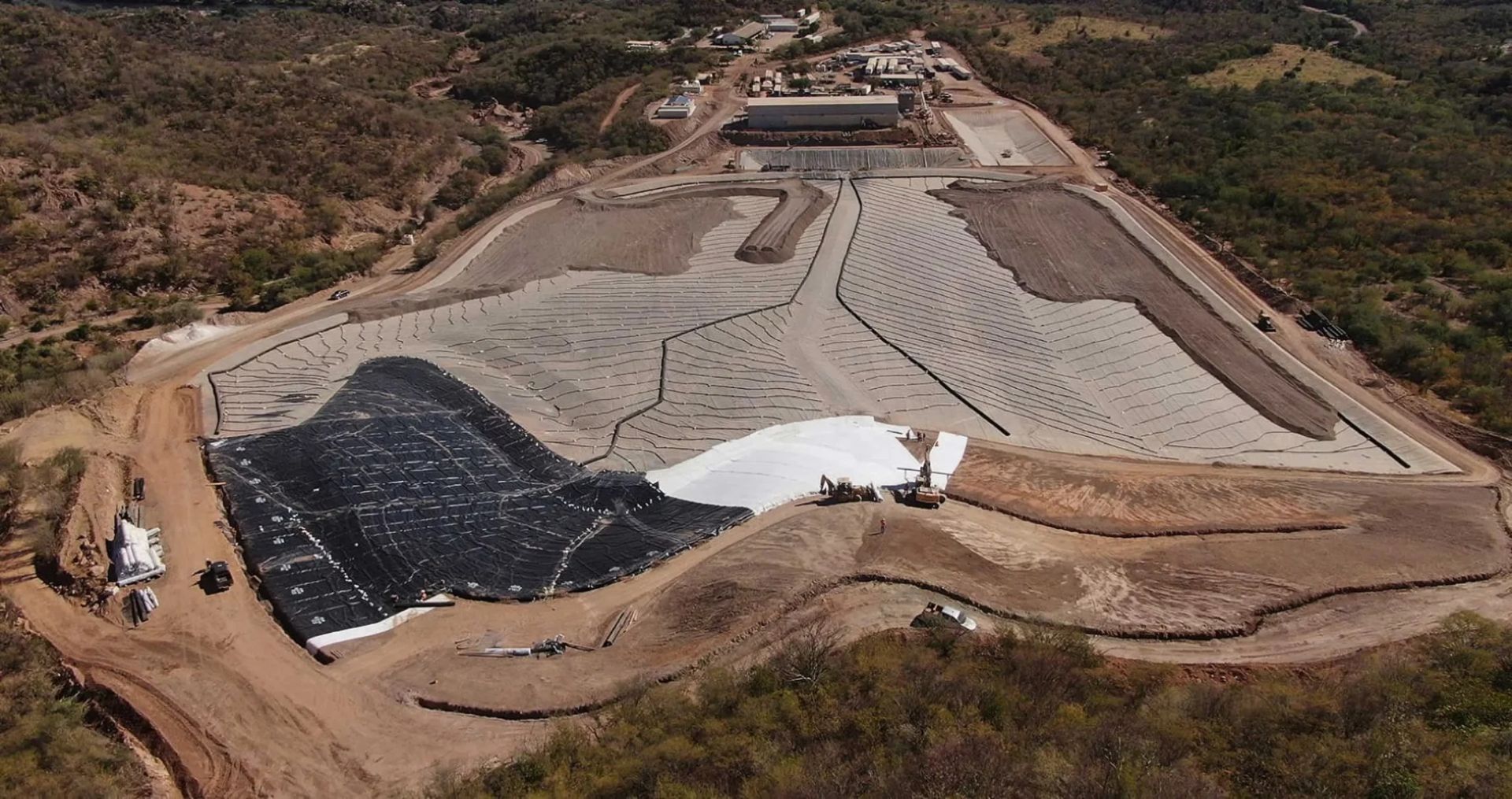 Axo Copper stellt sich komplett neu auf: Goldprojekt ebnet Weg zur schnellen Produktion