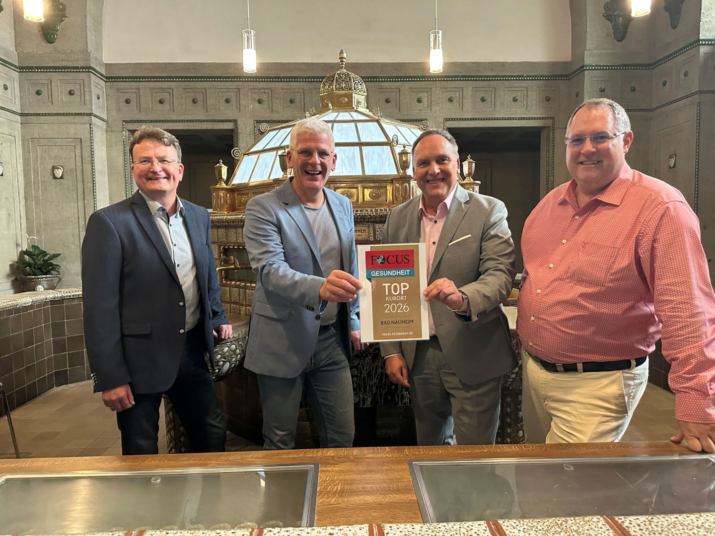 Bad Nauheim bleibt Spitzenreiter