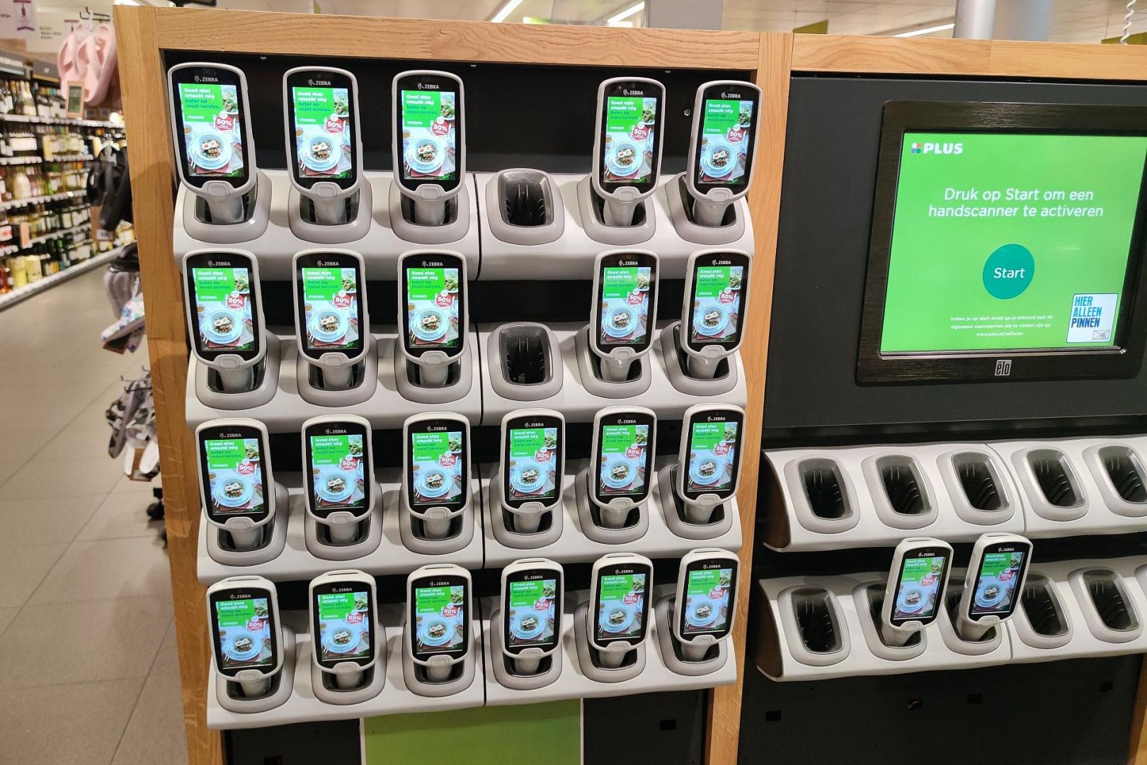 Barcode-Scanner in einem Supermarkt in den Niederlanden (Archiv)