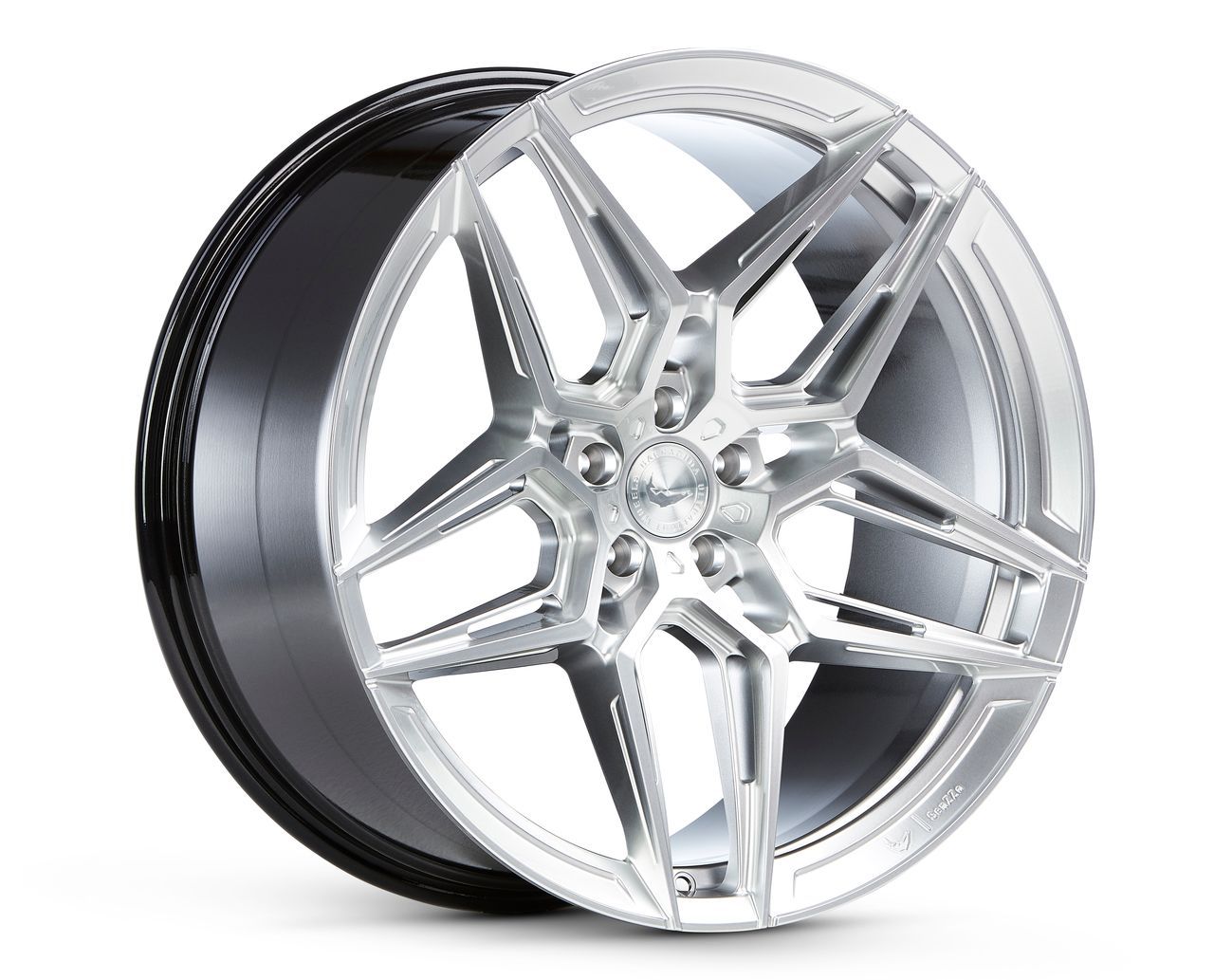 Barracuda und Cor.Speed auf der Tuning World Bodensee: SenZZo - Premiere und Messerabatt