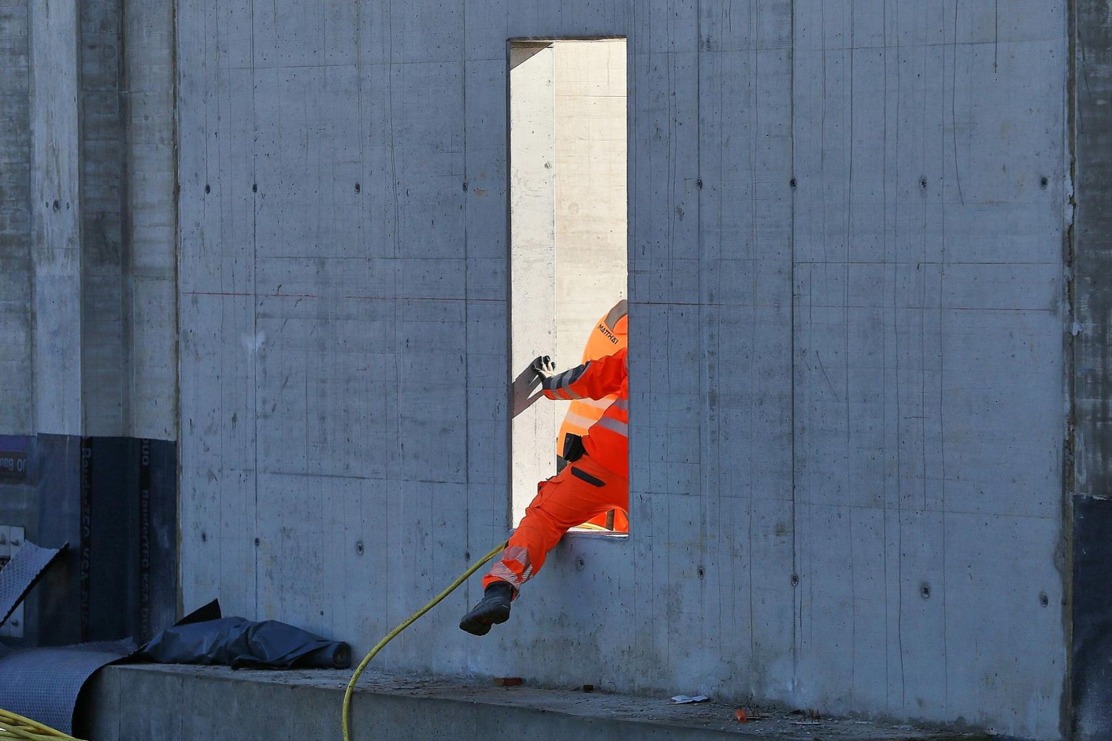 Bauarbeiter auf Baustelle (Archiv)