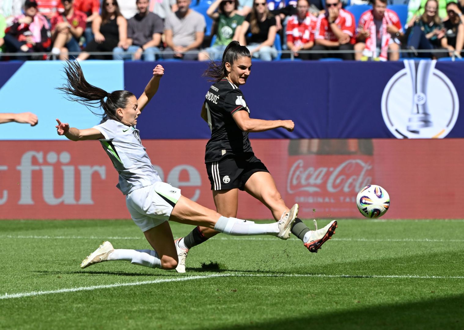 Bayern München - VfL Wolfsburg