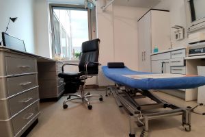 Behandlungszimmer beim Arzt (Archiv)