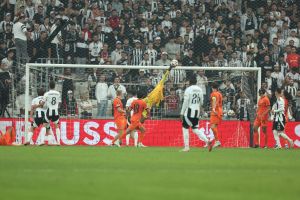 Besiktas Istanbul - Eintracht Frankfurt