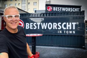 BEST WORSCHT IN TOWN