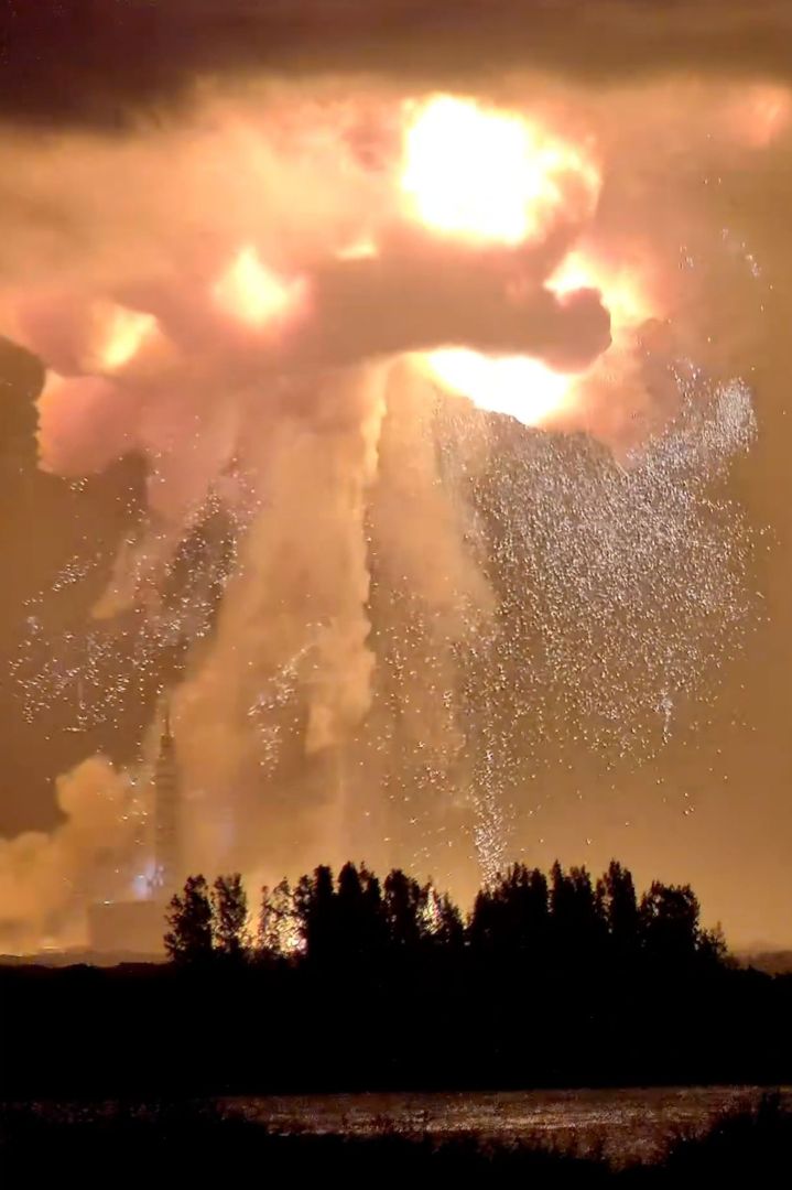 Bezos-Rakete explodiert bei Test vor dem Start