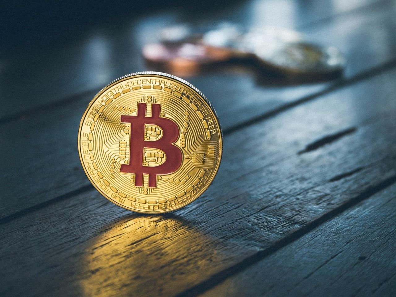 bitcoin, business, money, currency, cryptocurrency, finance, blockchain, exchange, coin, crypto, technology, digital, gold, financial, internet, electronic, computer, mining, cash, virtual, payment, network, cryptography, investment, e-commerce, blue mone