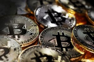 bitcoin, crypto, finance, coins, money, currency, cryptocurrency, blockchain, investment, closeup, bitcoin, bitcoin, bitcoin, bitcoin, bitcoin, crypto, crypto, cryptocurrency