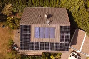 Blackout-Gefahr in Deutschland: Mit Photovoltaik und Speicher die eigene Stromversorgung sichern