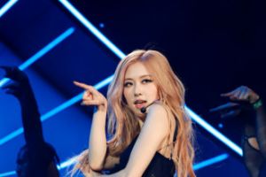 BLACKPINK-Star Rosé