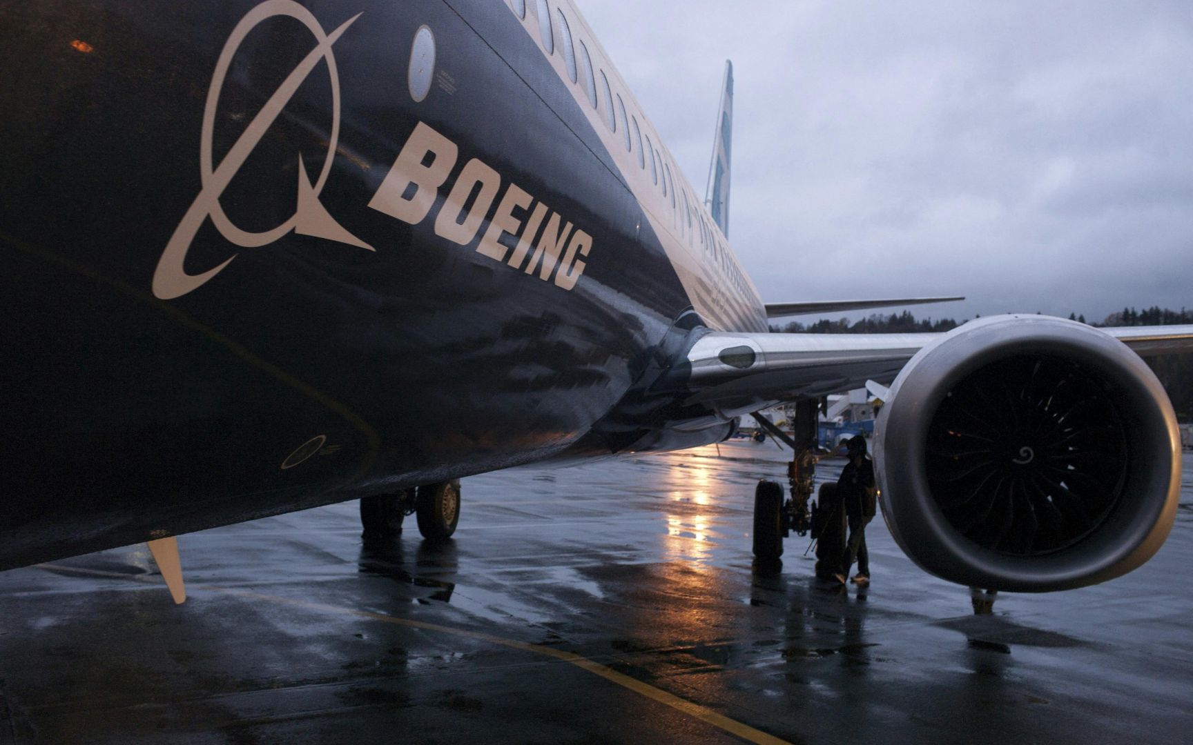 Boeing in der Krise: Einstellungsstopp und Sparmaßnahmen angesichts Streiks