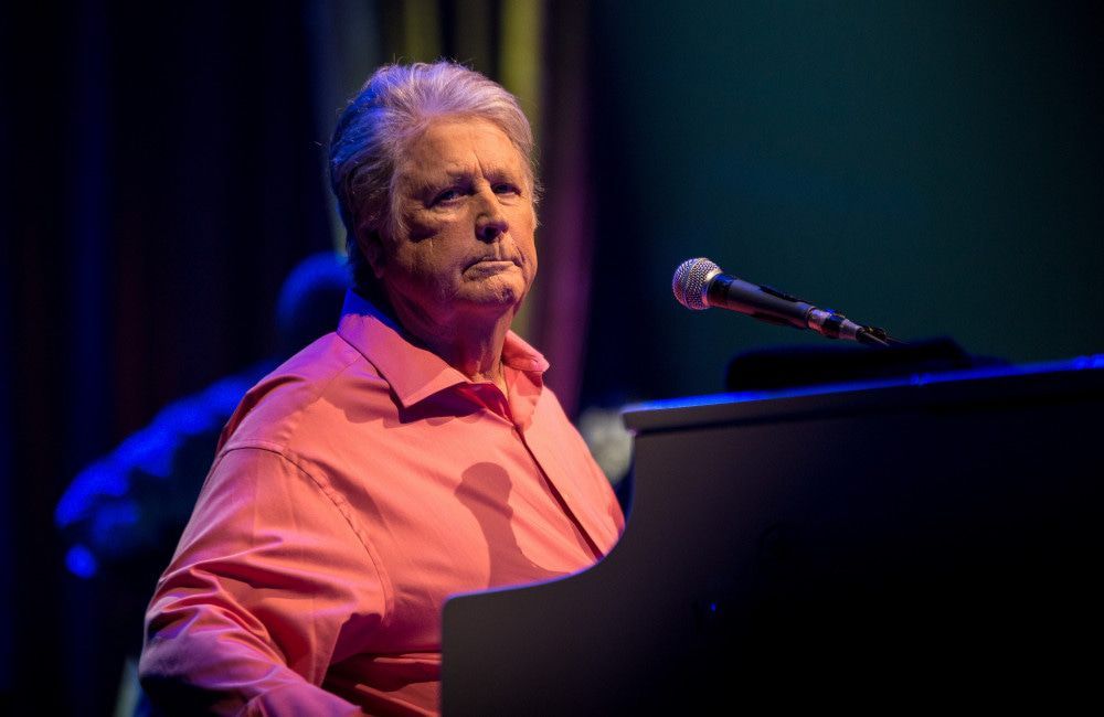 Brian Wilson wurde beigesetzt, fast zwei Monate nach seinem Tod.