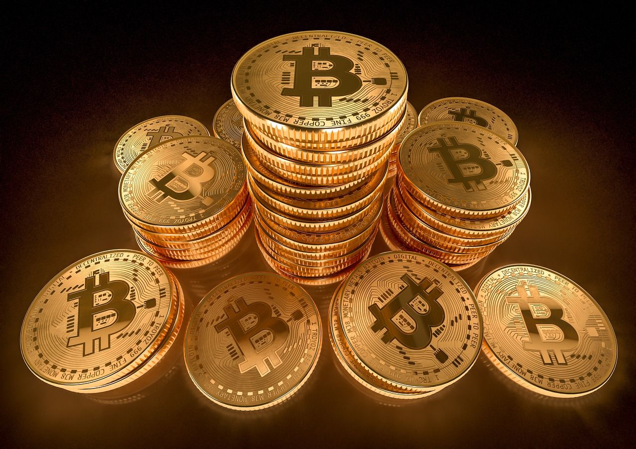 btc, bitcoin, cryptocurrency, crypto, money, currency, coin, finance, mining, payment, cash, internet, blockchain, gold, crypto-currency, business, cryptography, digital, financial, banking, electronic, network, stack, new order, brown business, brown mon