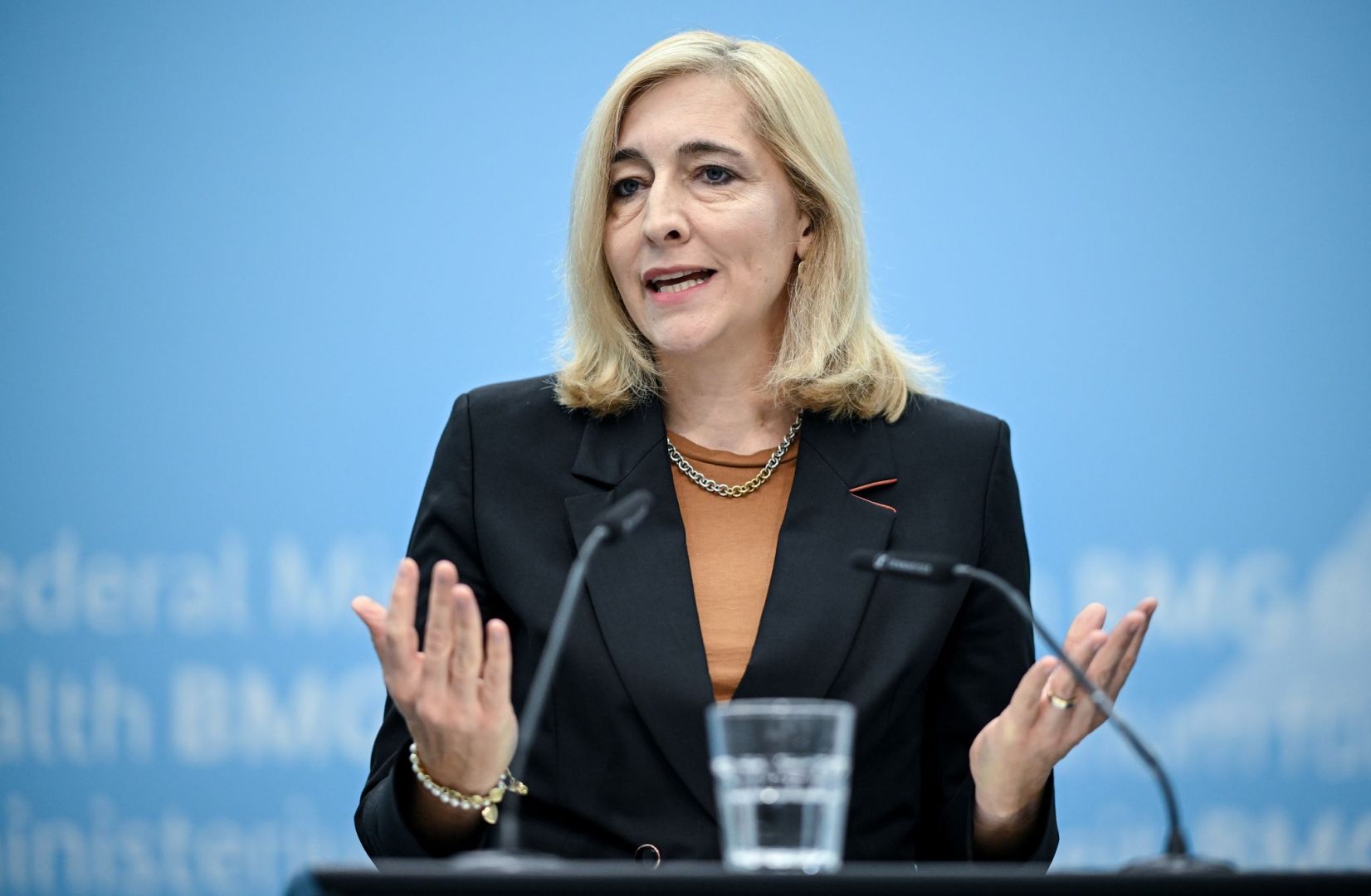 Bundesgesundheitsministerin zu Finanzentwicklung der GKV