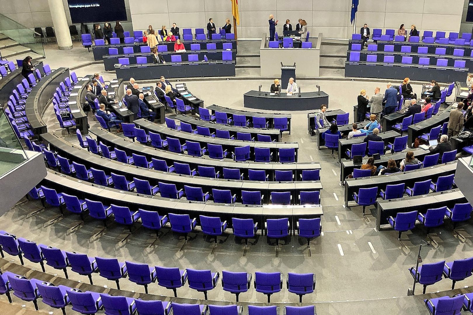 Bundestagssitzung am 28.11.2025