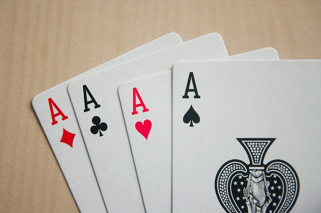 Eine erfolgreiche Strategie für das Spiel von Freecell Solitaire