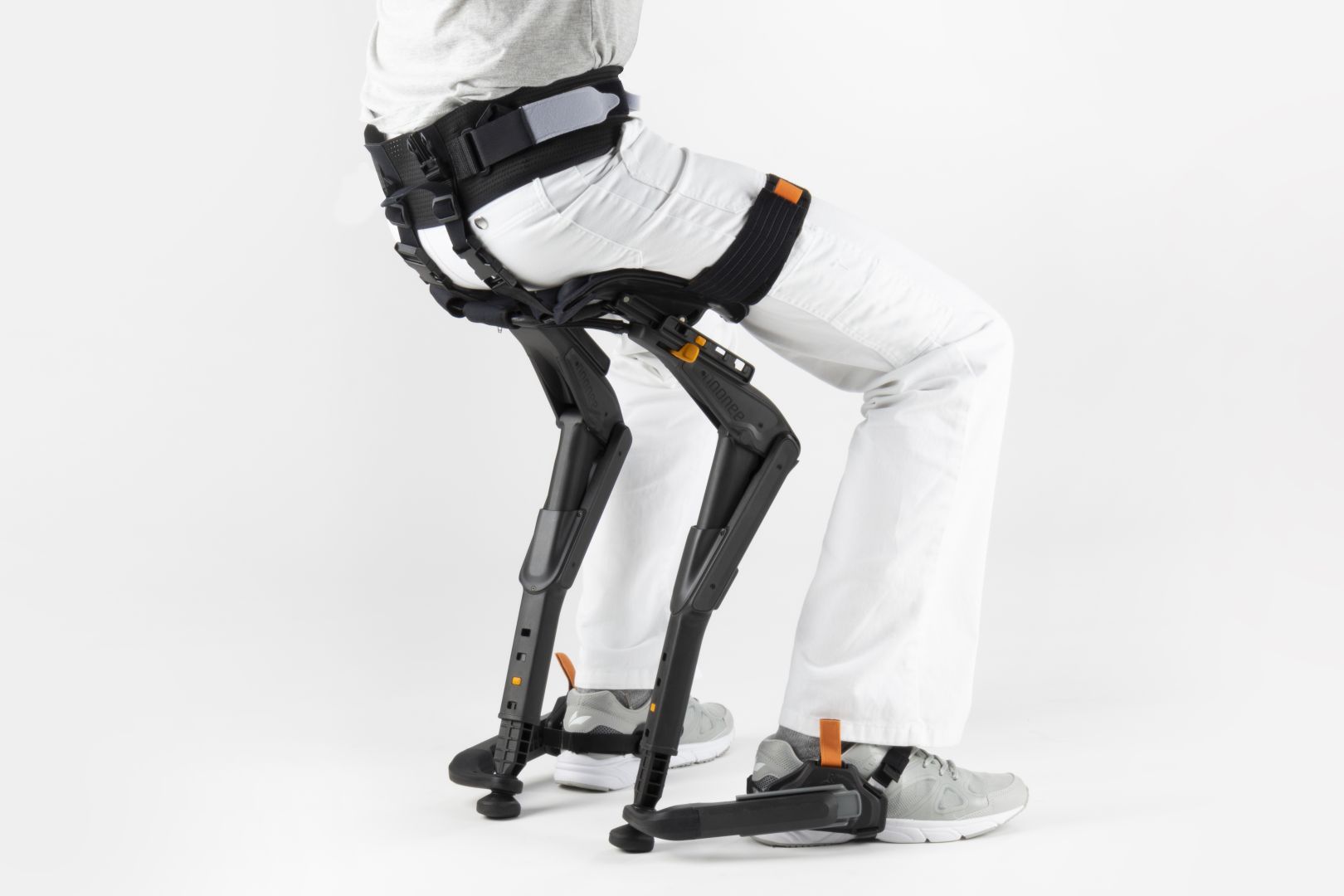 Carl Stahl erweitert Portfolio: noonee wird zum internationalen Exoskelett-Marktplatz