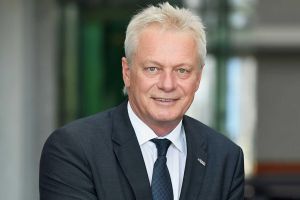 CSU-Mann Alois Rainer sagt Preisschock und Veggie-Vorgaben ab