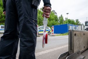 Deutschland schottet sich ab: Dobrindt verschärft Grenzpolitik radikal