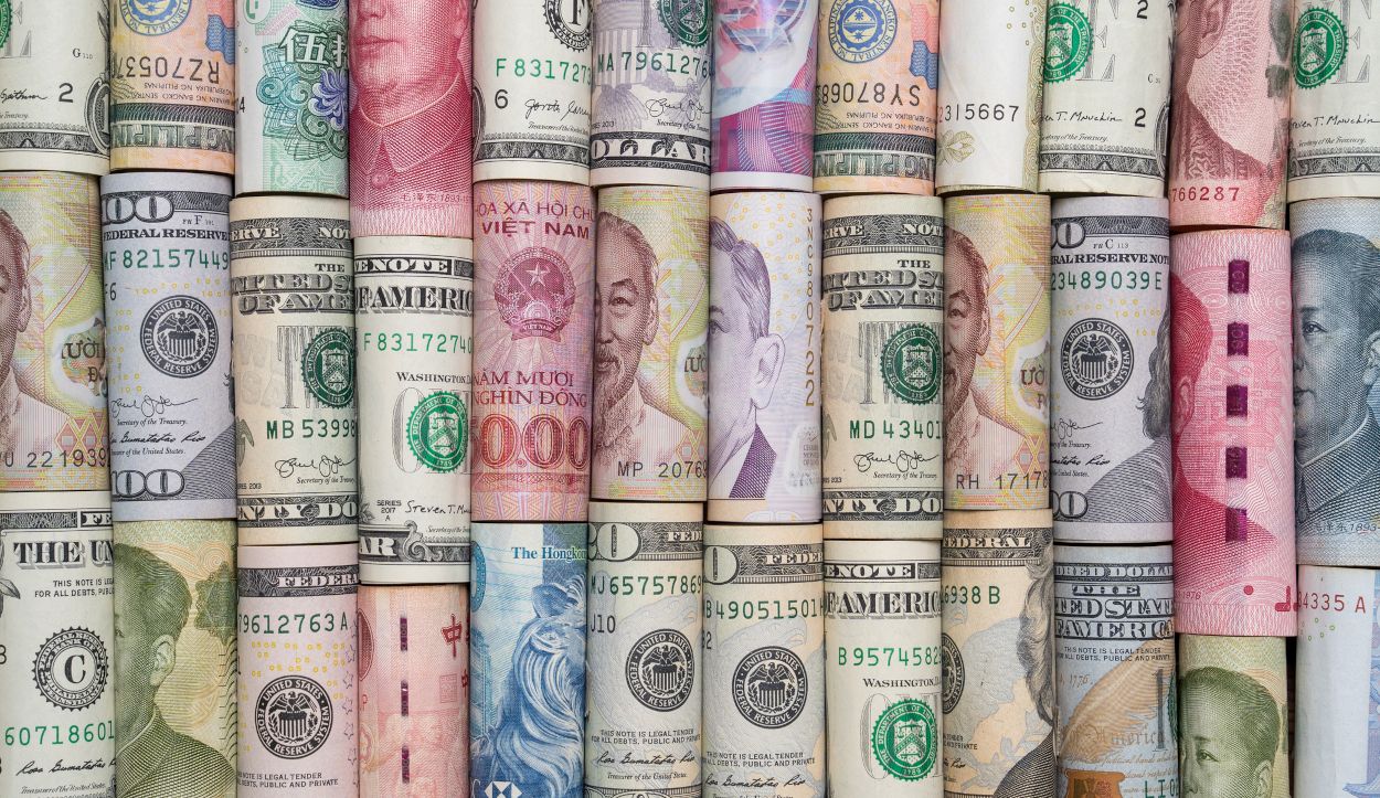 Die Vorherrschaft des Dollar: stark oder schwindend?