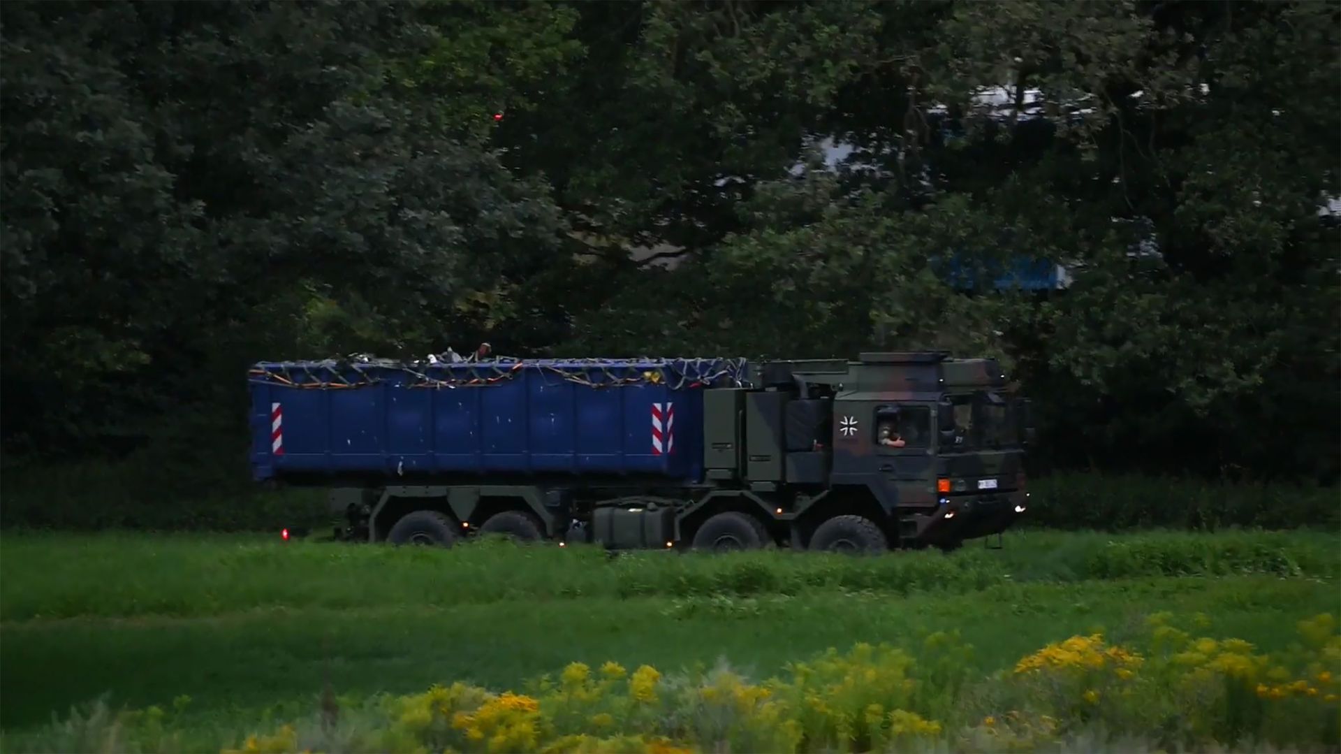 Drittes Besatzungsmitglied nach Hubschrauberabsturz tot geborgen