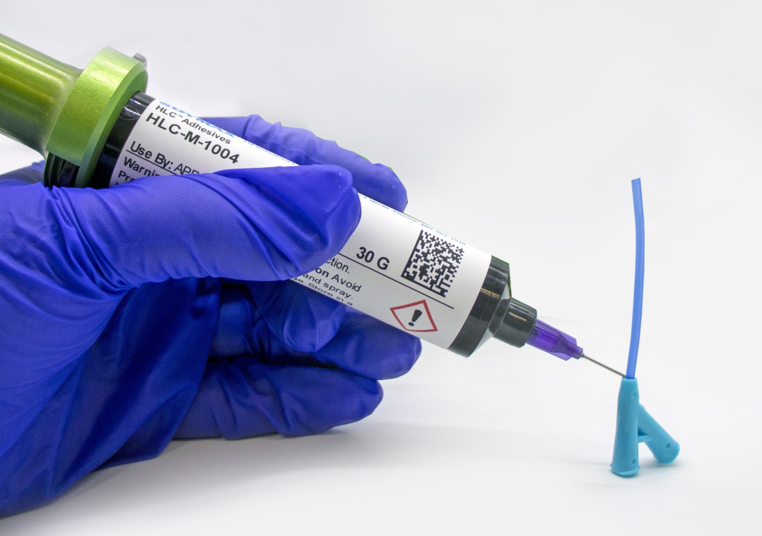 Dymax erweitert sein HLC™-Klebstoffportfolio um ein neues medizinisches Produkt mit niedriger Viskosität
