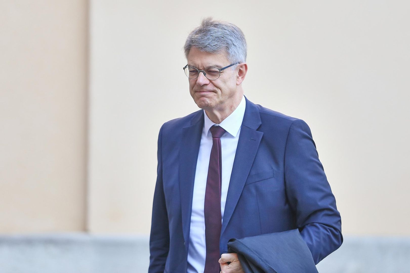 Eines der letzten Bilder von Patrick Schnieder vor seinem Zusammenbruch am 30.09.2025