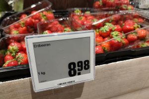 Erdbeeren im Supermarkt (Archiv)