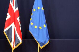 EU und Großbritannien ringen um Rüstungsallianz