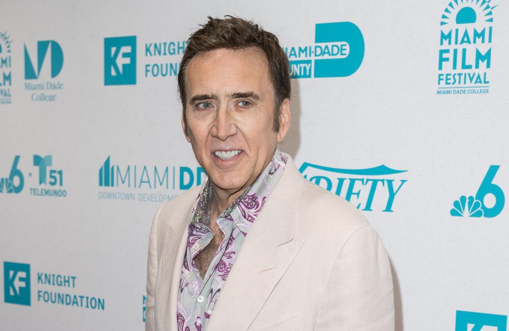 'Face/Off'-Star Nicolas Cage hat verraten, dass er sich mit Regisseur Adam Wingard zum Mittagessen getroffen hat, nachdem Berichte auftauchten, wonach dieser das Projekt verlassen habe.