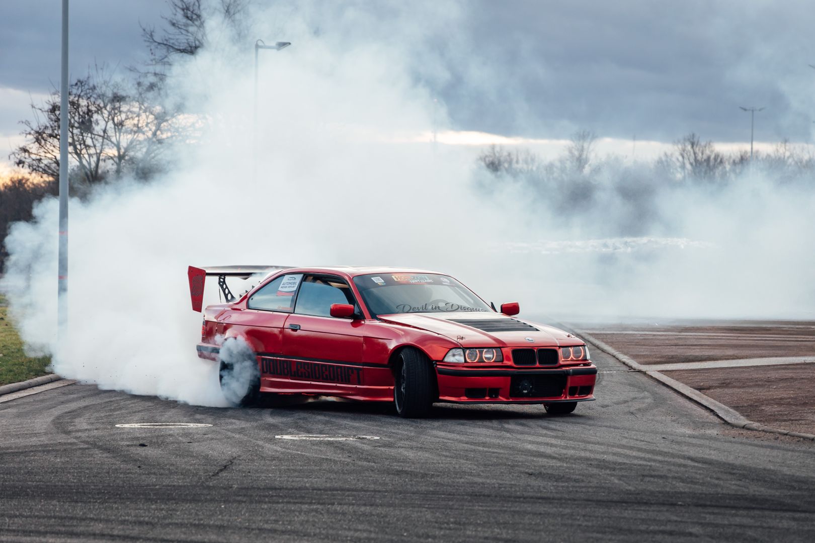 Fahrspaß zur Automobilmesse Erfurt dank Drifttaxi und Offroad-Parcours