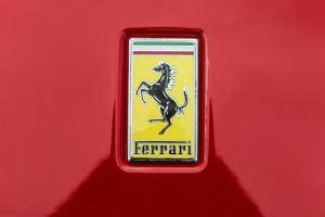 Ferrari steigert Umsatz und Gewinn im dritten Quartal und bestätigt Jahresprognose