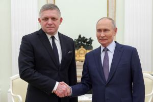 Fico zu Gesprächen mit Putin im Kreml