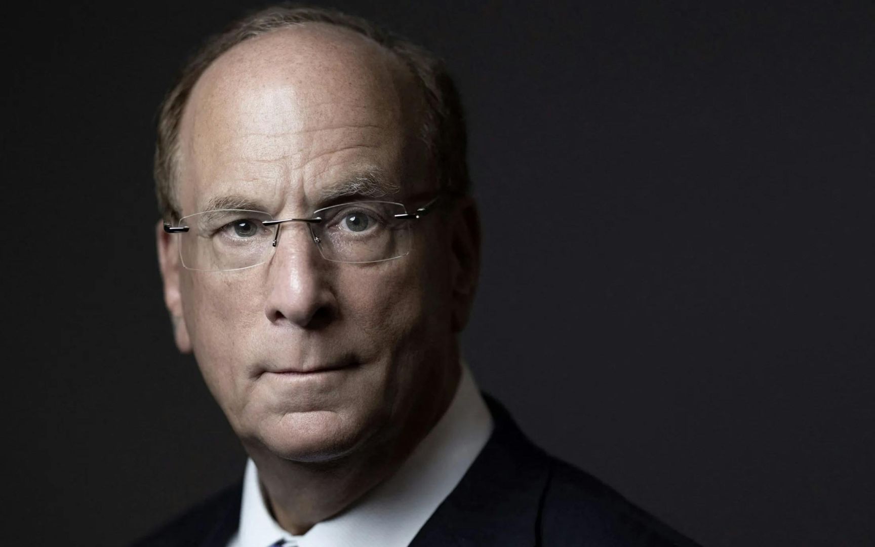 Fink warnt vor Dollar-Verlust – Bitcoin als alternativ Währung, Europa als Gewinner