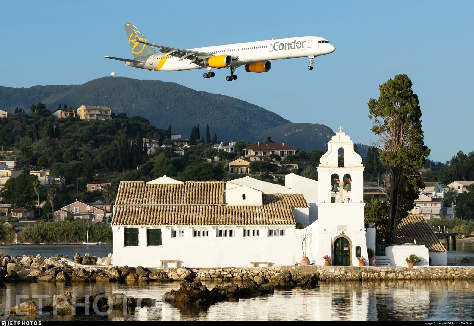 Flammen über der Adria – und Boeing wieder im Kreuzfeuer