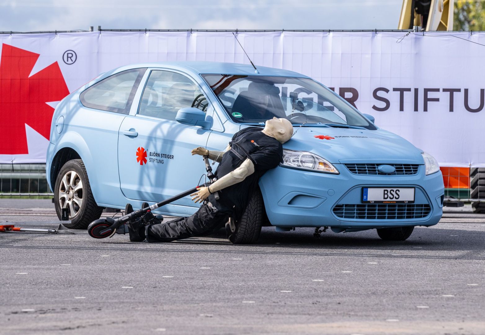 Forscher stellen Studie zu Unfällen mit E-Scootern vor
